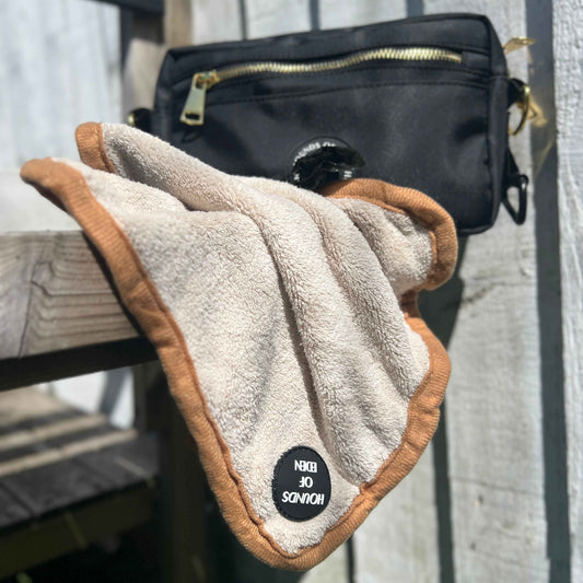 Mini Dog Towel + Clip, Yellow & Brown