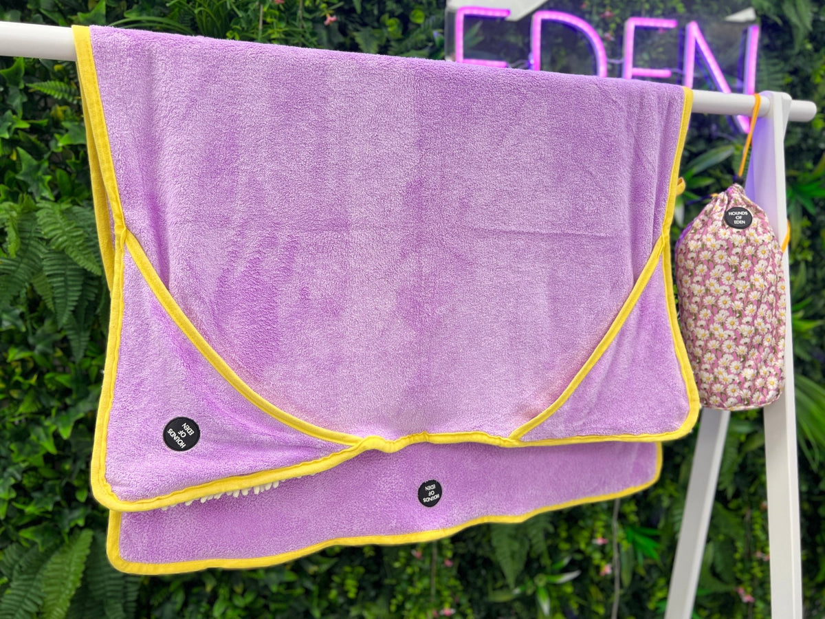 Daisy Dreams - Dog Towel + Carry Bag - Pet Supplier Store