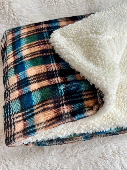 Oak Forest Plaid Snuggle Blanket - Pet Supplier Store