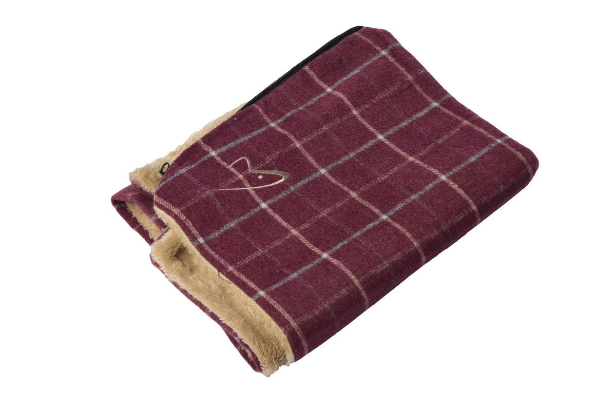 Premium Comfy Checked Cushion Cover - Pet Supplier Store