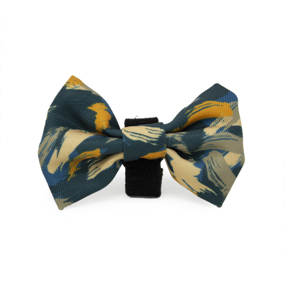 'Brush It Off' Dog Bow