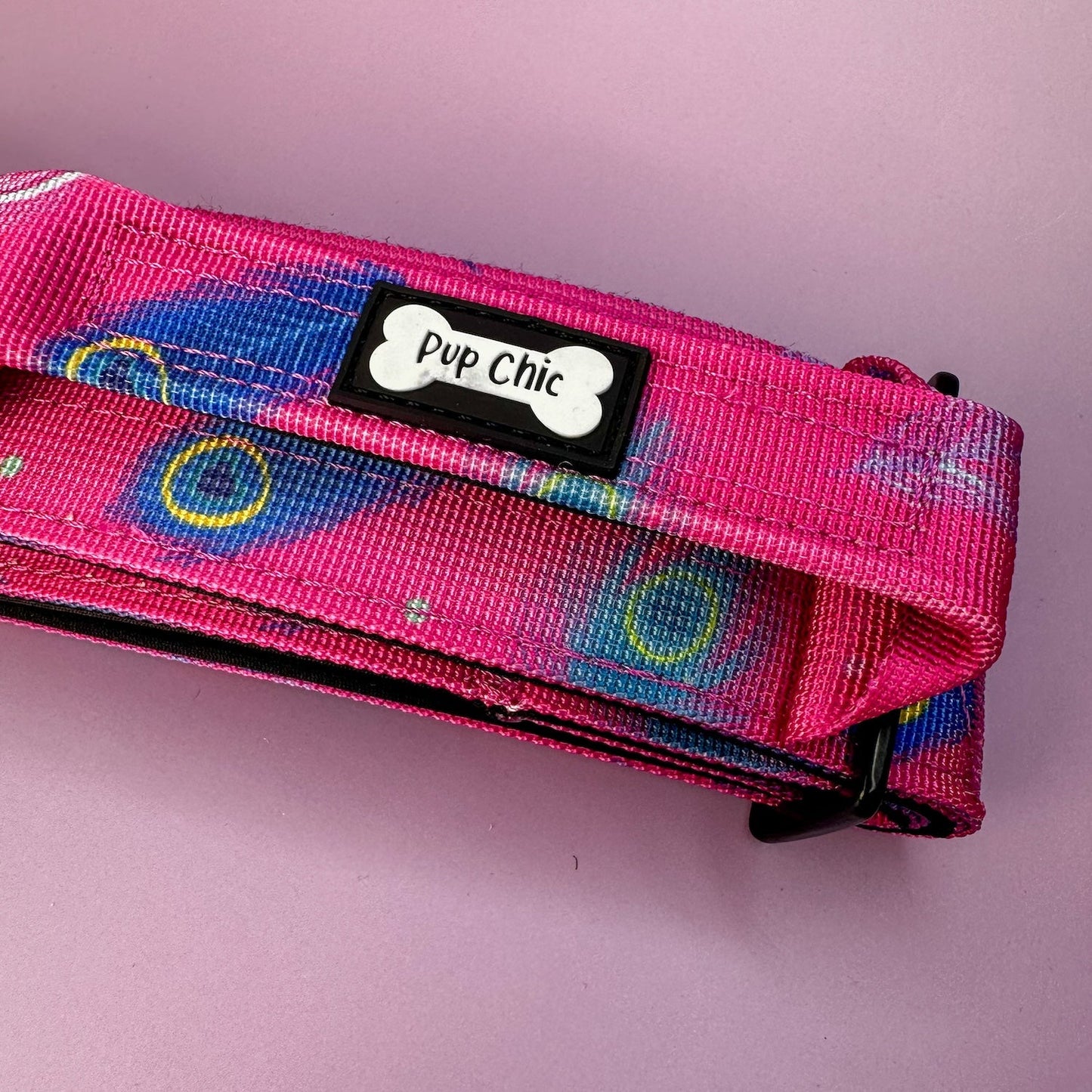 Peacock Power Tactical Dog Collar with Handle – Stylish & Strong for Large Dogs