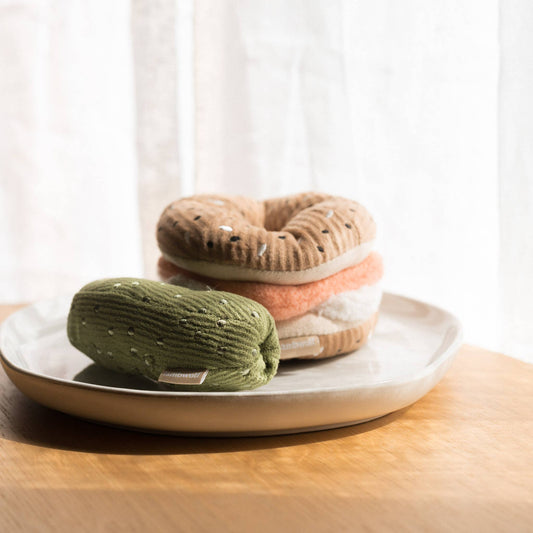 Bagel + Pickle enrichment dog toy - Pet Supplier Store
