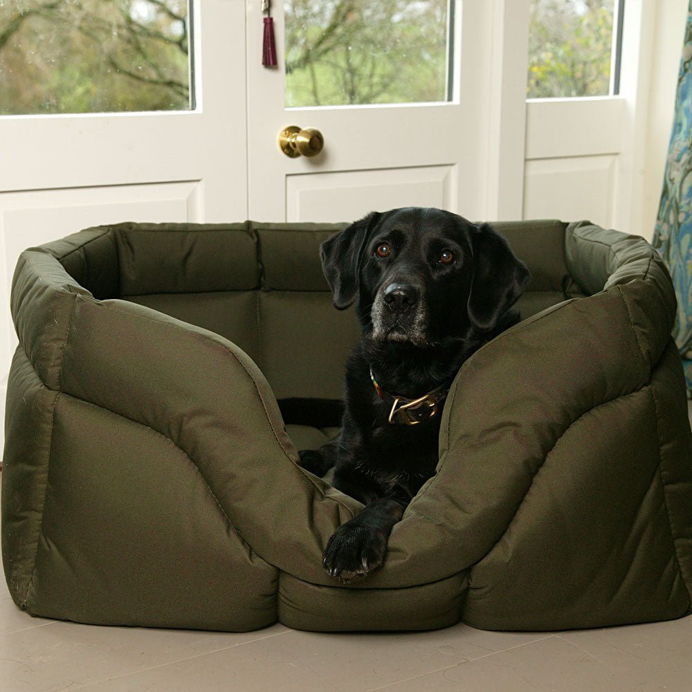 Country Dog Heavy Duty Rectangular High Sided Waterproof Dog Beds - Pet Supplier Store