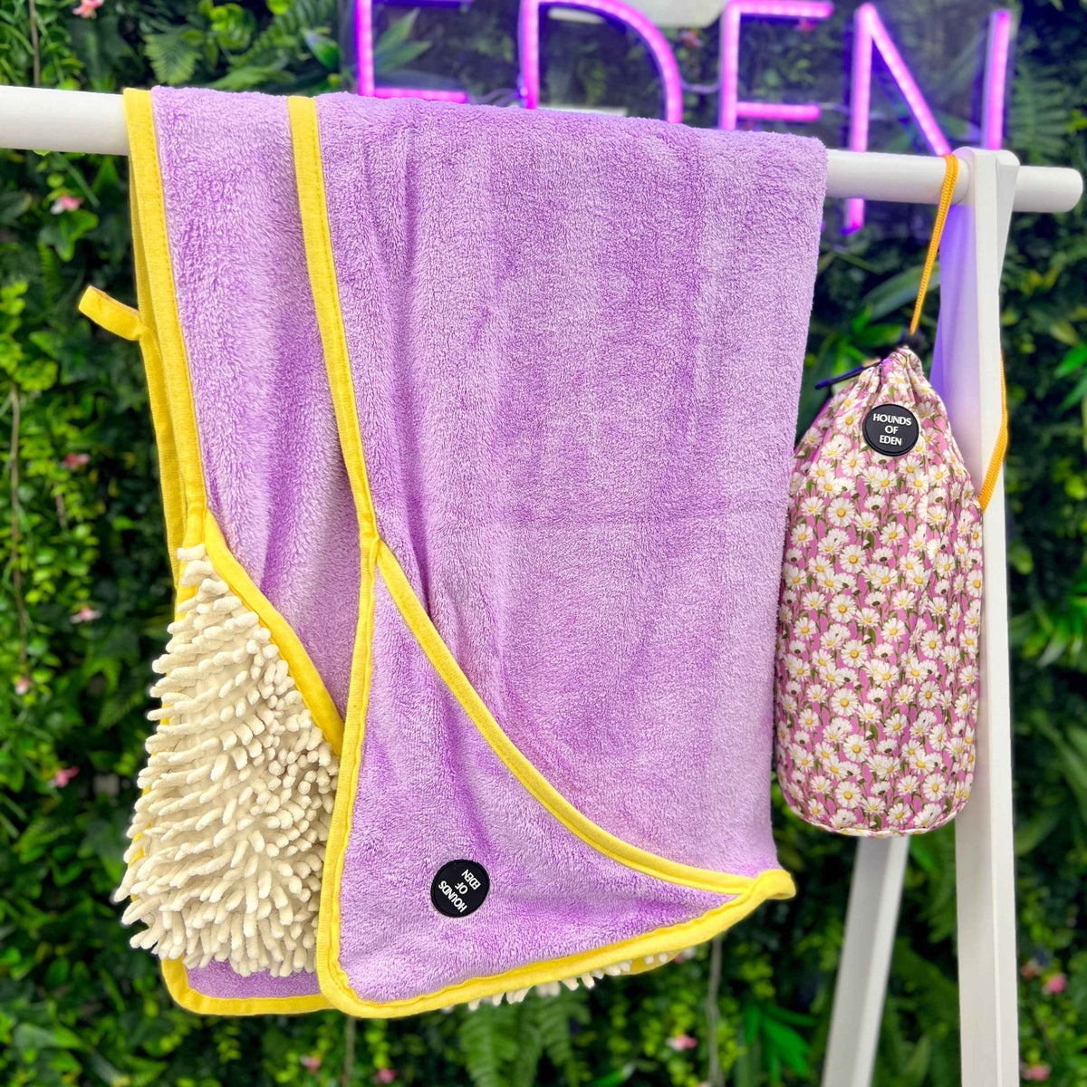 Daisy Dreams - Dog Towel + Carry Bag - Pet Supplier Store