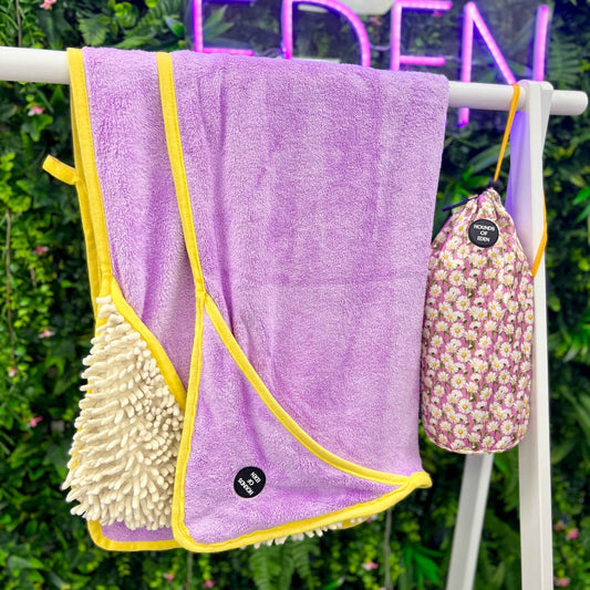 Daisy Dreams - Dog Towel + Carry Bag - Pet Supplier Store
