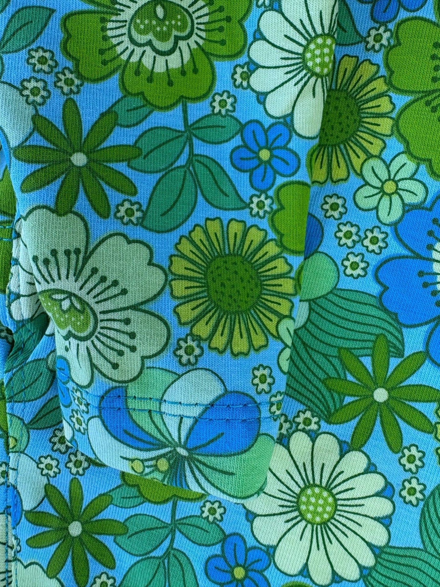 Jersey T-Shirt- Retro Floral - Green - Pet Supplier Store