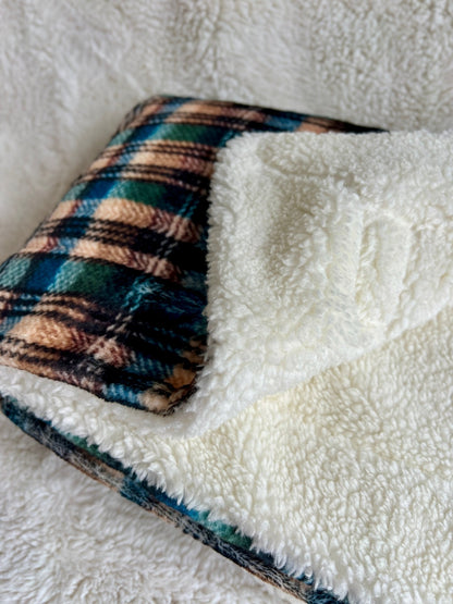 Oak Forest Plaid Snuggle Blanket - Pet Supplier Store
