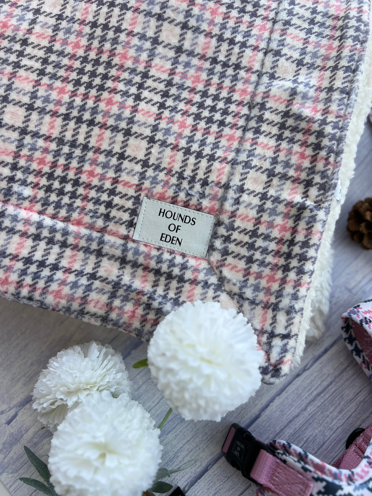 Pink Houndstooth Design Dog Bow Tie - Pet Supplier Store