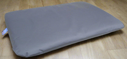 P&L Country Dog Heavy Duty Waterproof Duvet Dog Beds. - Pet Supplier Store