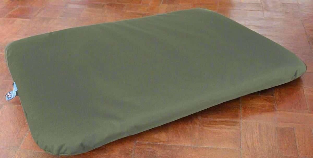 P&L Country Dog Heavy Duty Waterproof Duvet Dog Beds. - Pet Supplier Store