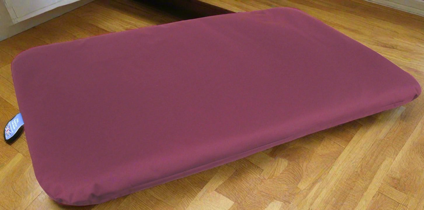 P&L Country Dog Heavy Duty Waterproof Duvet Dog Beds. - Pet Supplier Store