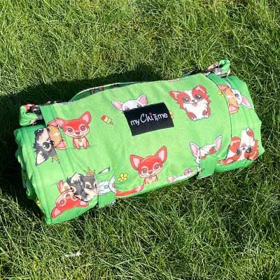 Roll and Go Signature Collection Garden Days Padded Chihuahua Print Travel Mat by My Chi and Me - Pet Supplier Store
