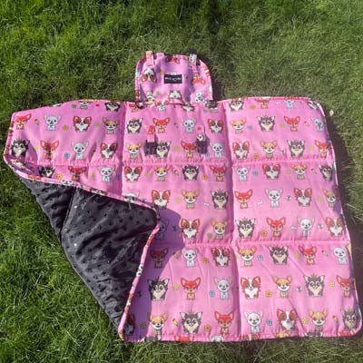Roll and Go Signature Collection Pink Padded Chihuahua Print Travel Mat by My Chi and Me - Pet Supplier Store