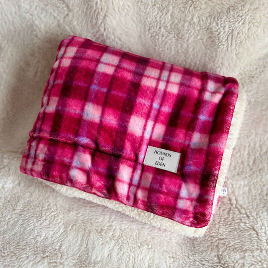 Rose Berry Plaid Snuggle Blanket - Pet Supplier Store