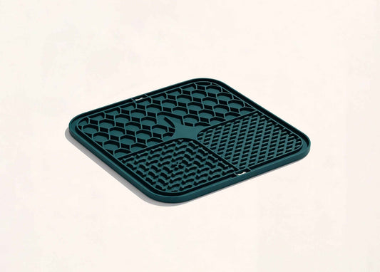 Superwild Lick Mat - Pet Supplier Store