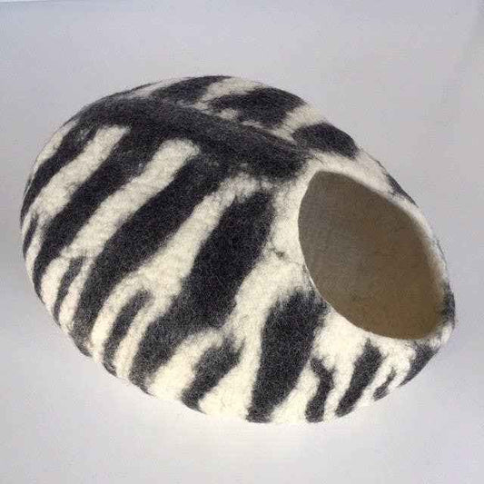 Zebra Wool Cocoon Basket - Pet Supplier Store